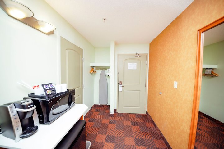 Room 26 of 39