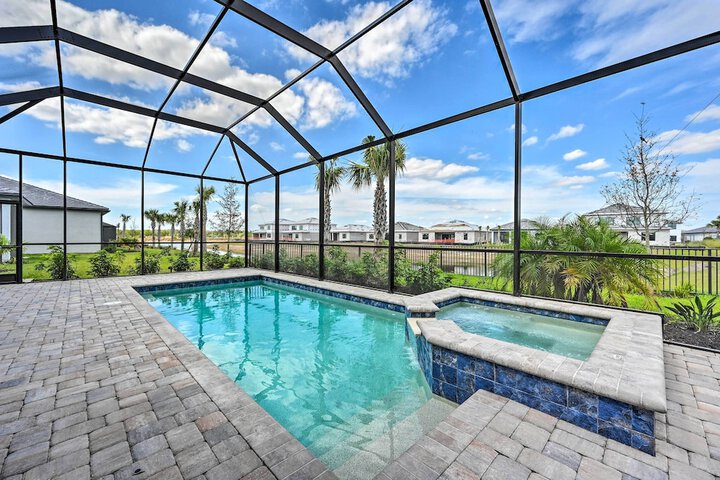Luxury Ave Maria Rental w / Private Pool & Spa!