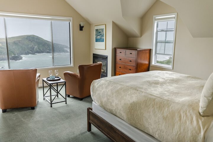 Room 30 of 63