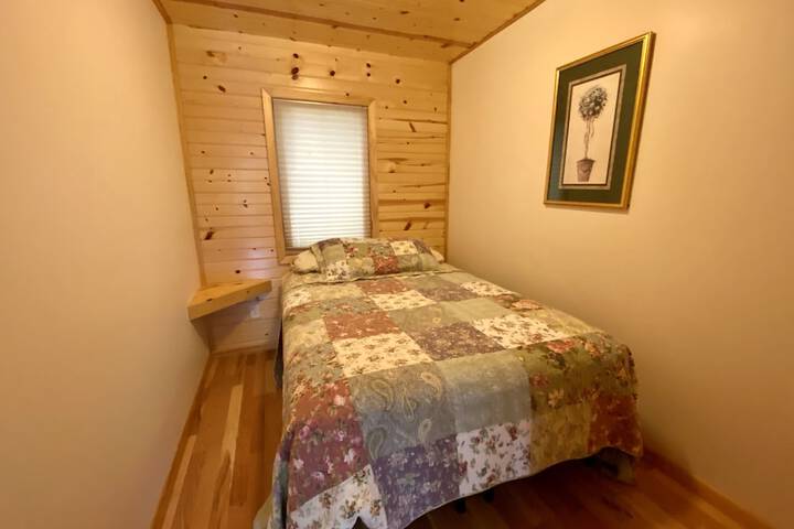 Room 32 of 104