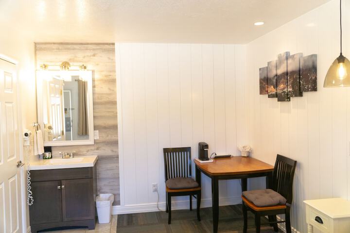 Room 41 of 54