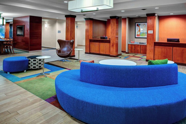 Hotel Interior 8 of 18
