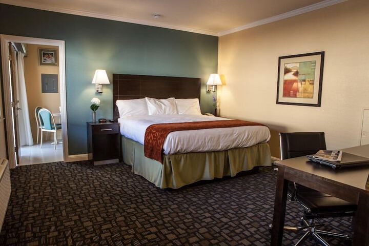 Room 14 of 31