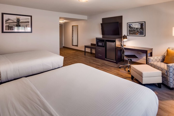 Room 16 of 48