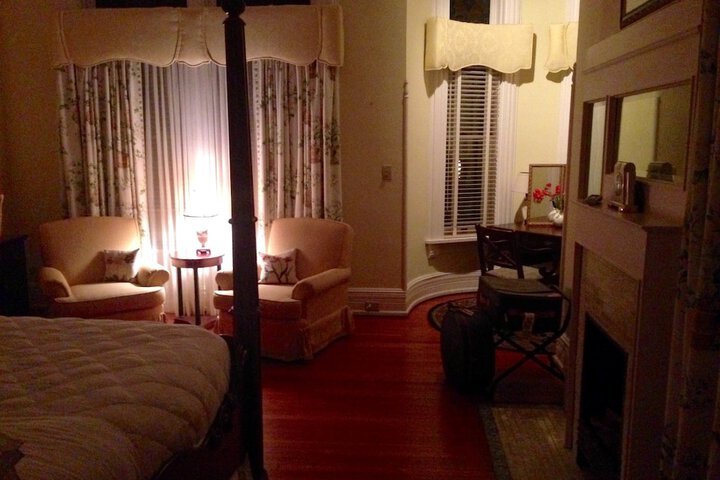 Room 35 of 37