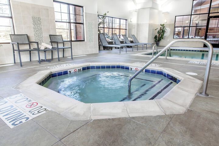 Pool 4 of 36