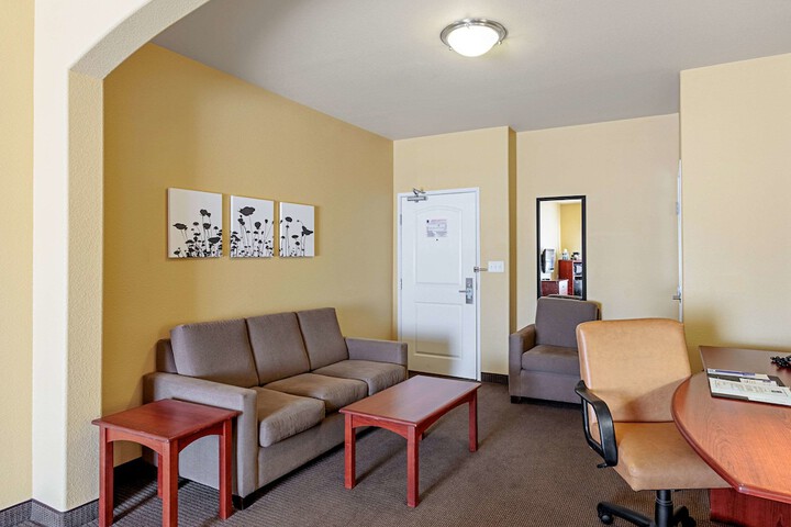 Room 28 of 42