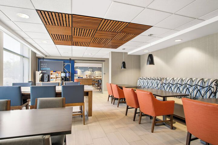 Holiday Inn Express Hotel & Suites Ocean City by IHG