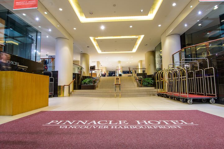 Pinnacle Hotel Harbourfront
