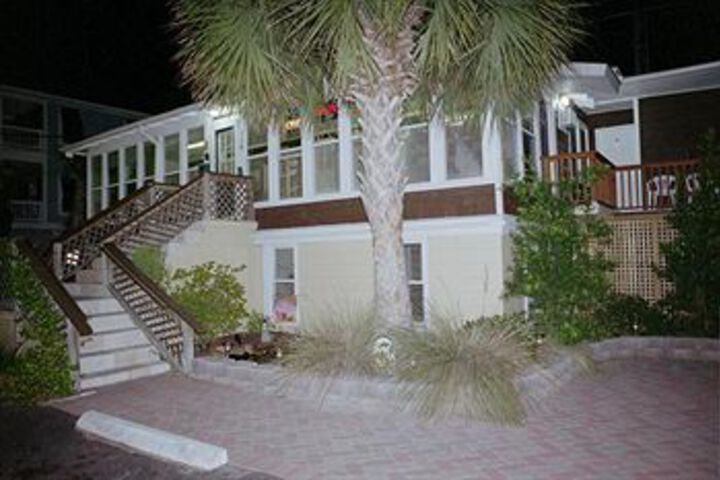 Holliday Inn of Folly Beach