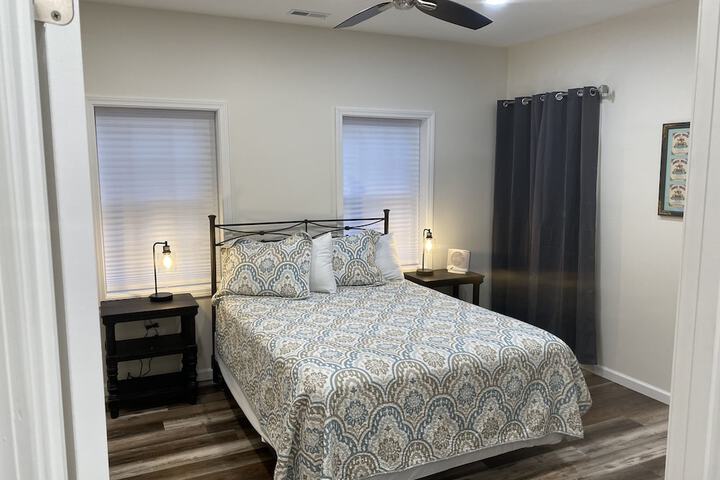 Hermann Crown Suites