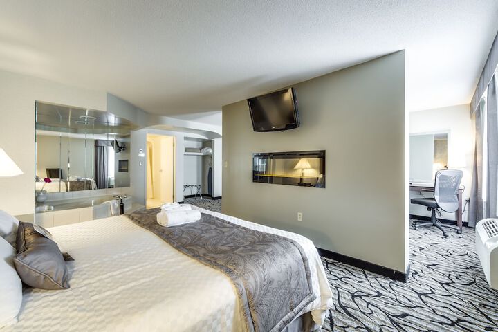 Room 13 of 70