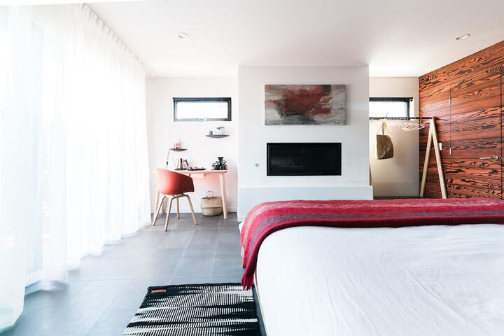Twelve Senses Retreat