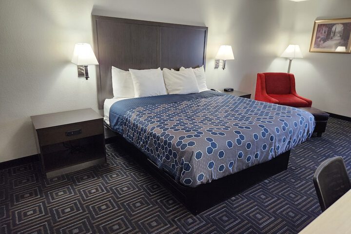 Room 16 of 22
