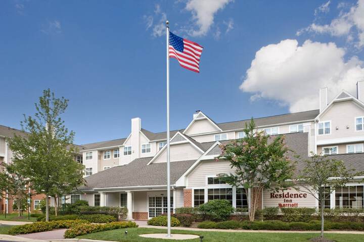 Hotel 2 of 25