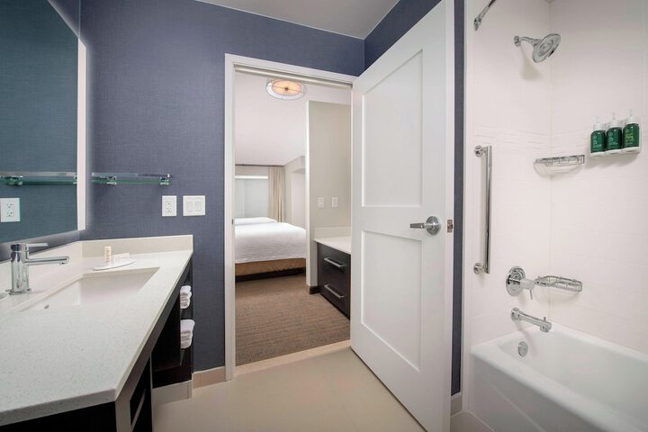 Room 19 of 41