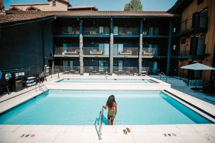 Hotel 7 of 47