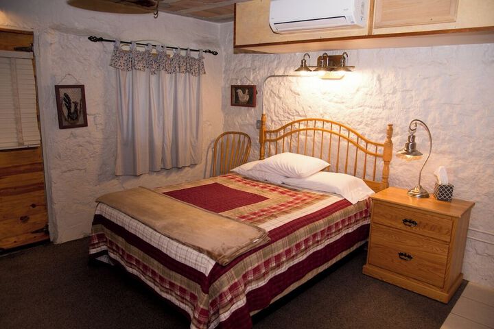 Room 22 of 119