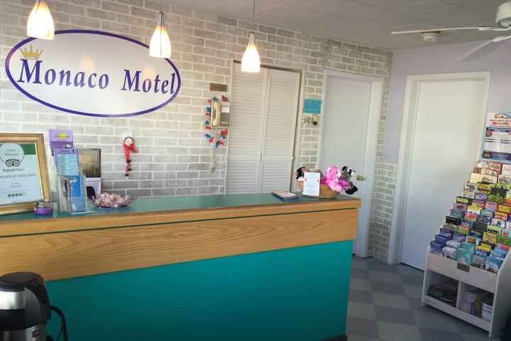 Monaco Motel - Wildwood Beach & Boardwalk