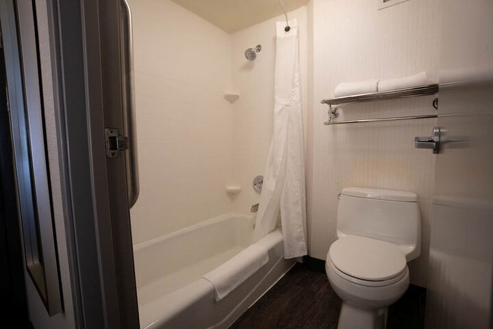 Holiday Inn Grand Rapids Downtown by IHG
