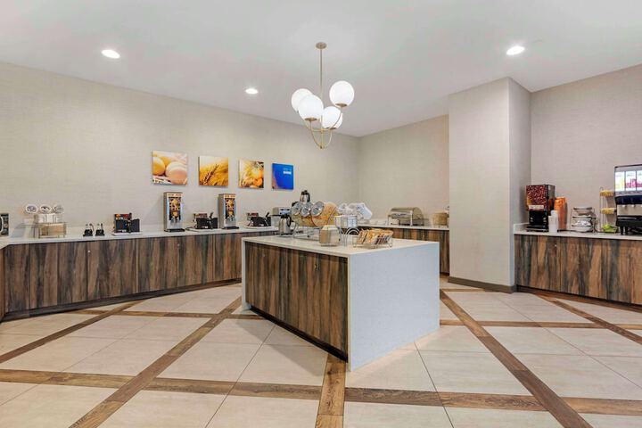 Comfort Inn & Suites Miami International Airport