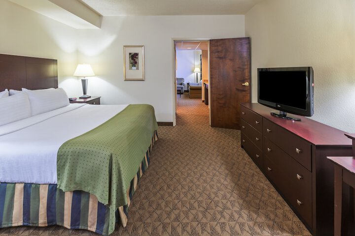 Holiday Inn Springdale / Fayetteville Area by IHG