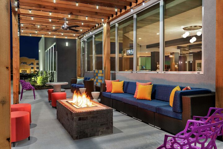 Terrace/Patio 30 of 30