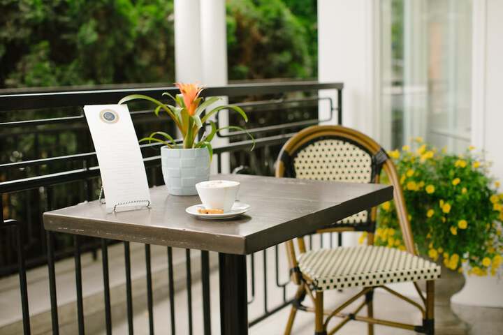 Breakfast/Coffee Service 117 of 144