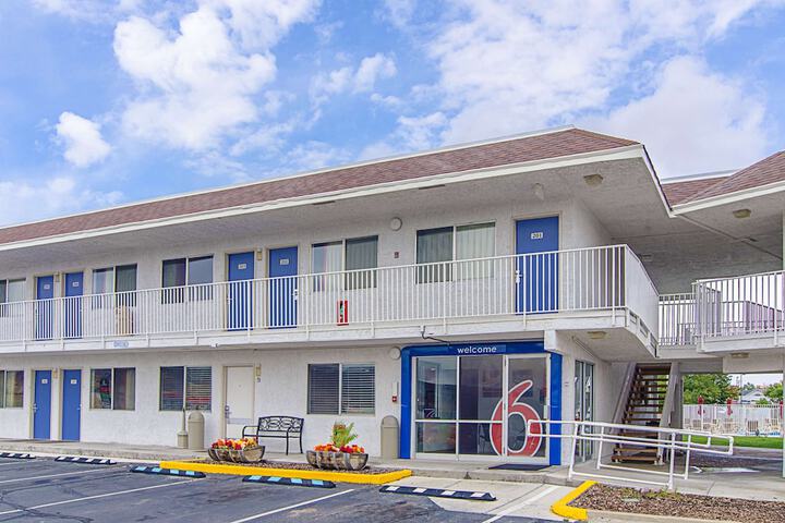 Hotel 3 of 40