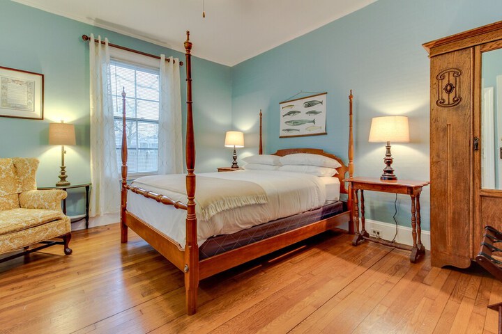 Room 26 of 55