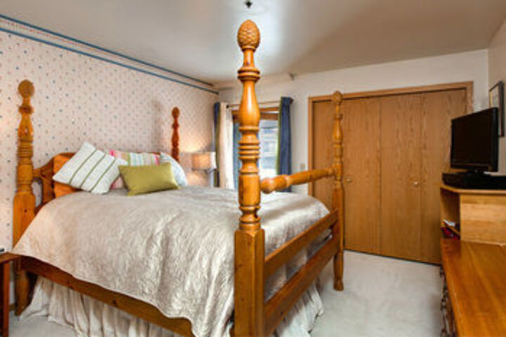 Park City Condo with Indoor Hot Tub by RedAwning
