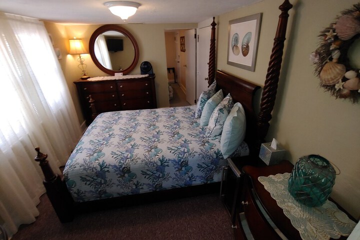 Island Guest House B & B