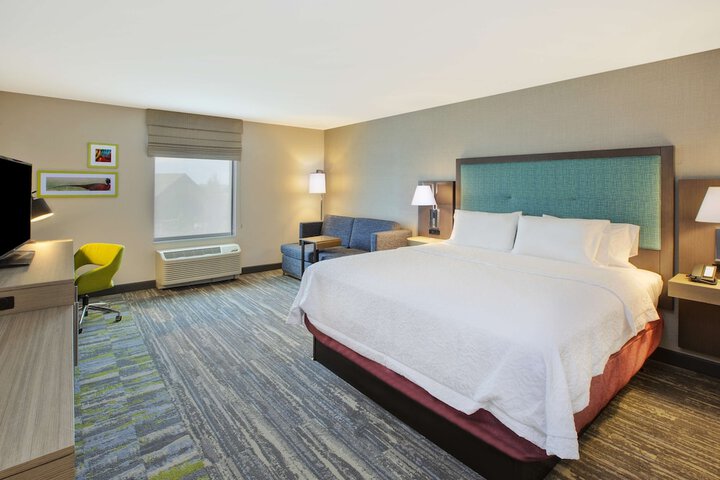 Room 16 of 39