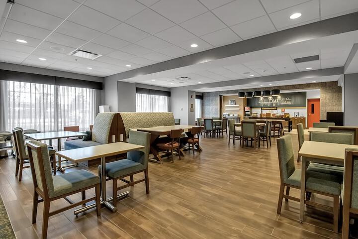 Hampton Inn Buffalo - Amherst NY