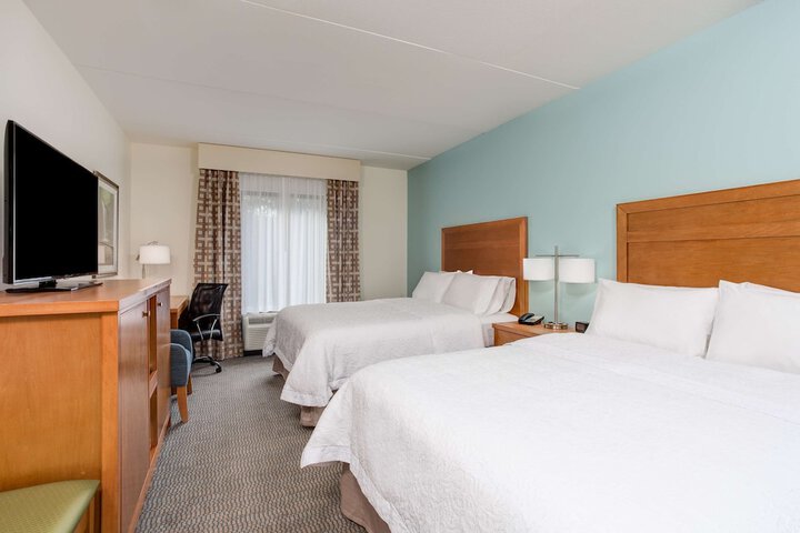 Room 13 of 19