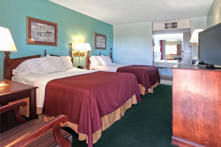 Room 14 of 21