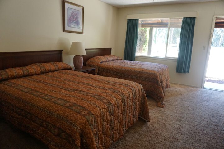 Blue Gum Motel