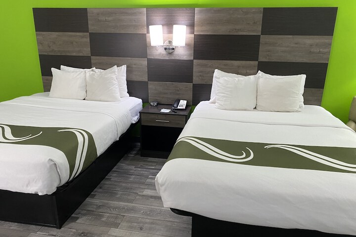 Room 15 of 41