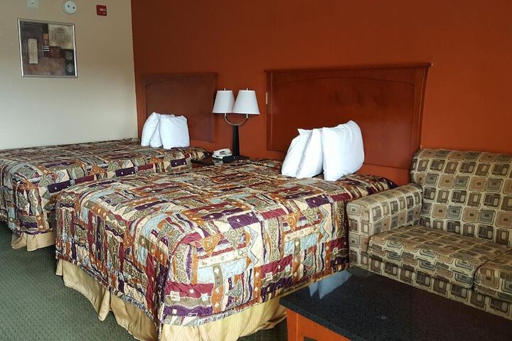 Room 25 of 31