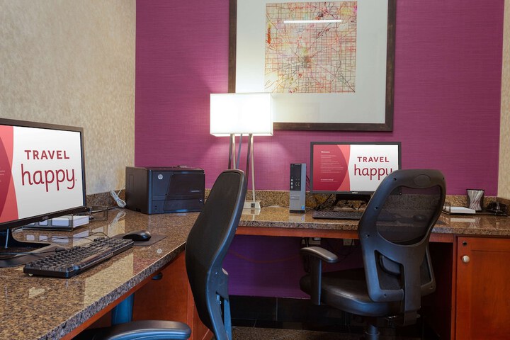 Business Center 54 of 54