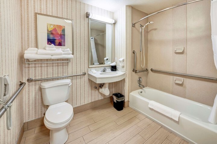Room 21 of 31