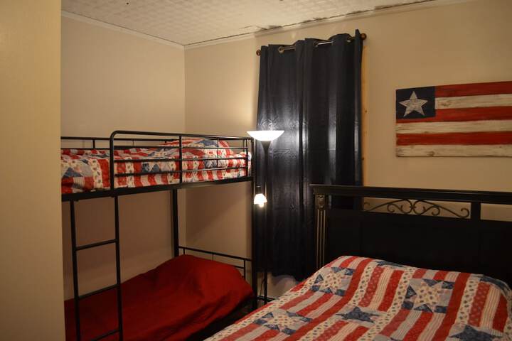 Grand Prairie Inn and Apartments