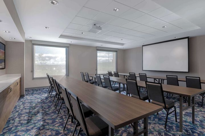 Home2 Suites by Hilton Sheboygan