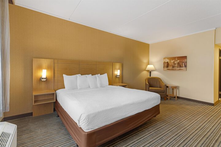 Best Western Royal Plaza Hotel & Trade Center