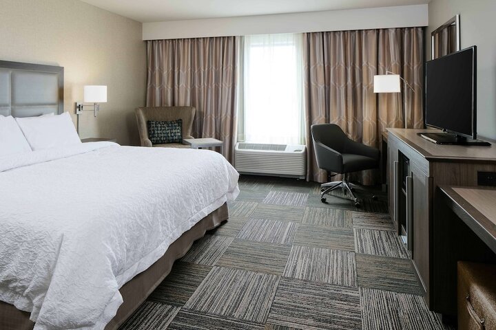 Room 34 of 43