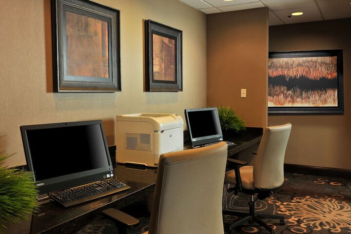 Embassy Suites Hotel Des Moines Downtown