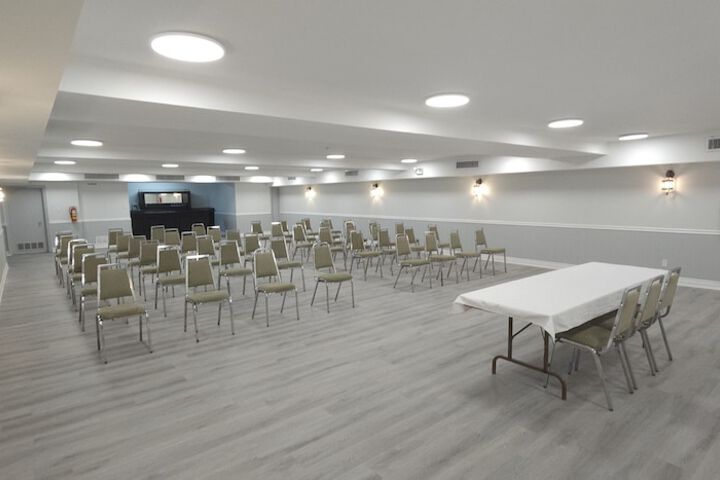 Ballroom/Hall 28 of 28