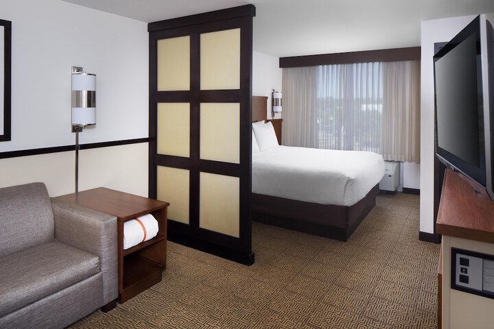Hyatt Place Phoenix / Mesa