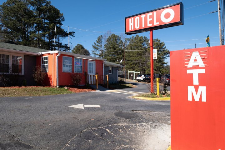 Hotel 4 of 24