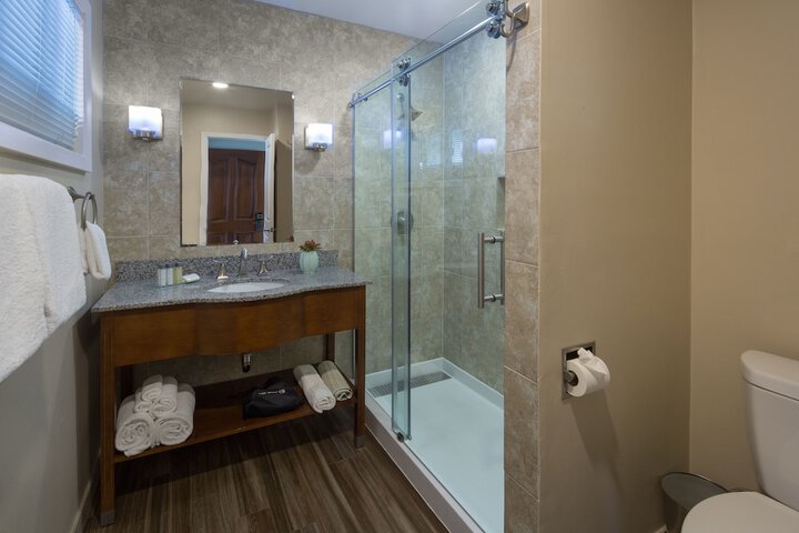 Room 10 of 23
